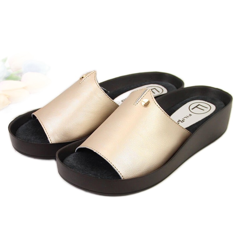 Women's golden platform leather slippers Filippo