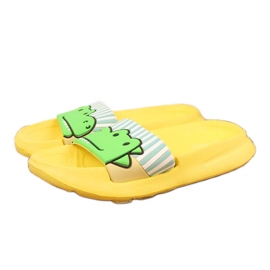 Yellow Befado foam children's foam slippers with an alligator