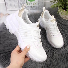 Women's sneakers on the white Bugatti platform