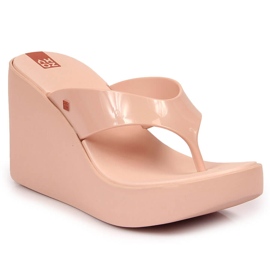 Nude Zaxy HH285294 rubber flip-flops on wedges Nude Zaxy HH285294 rubber flip-flops on wedges