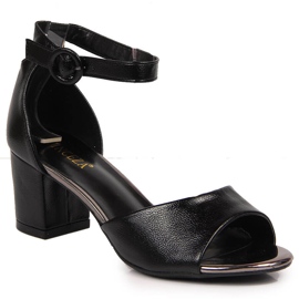 Black Vinceza women's sandals on the post