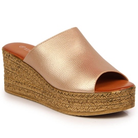 Women's golden wedge slippers Vinceza