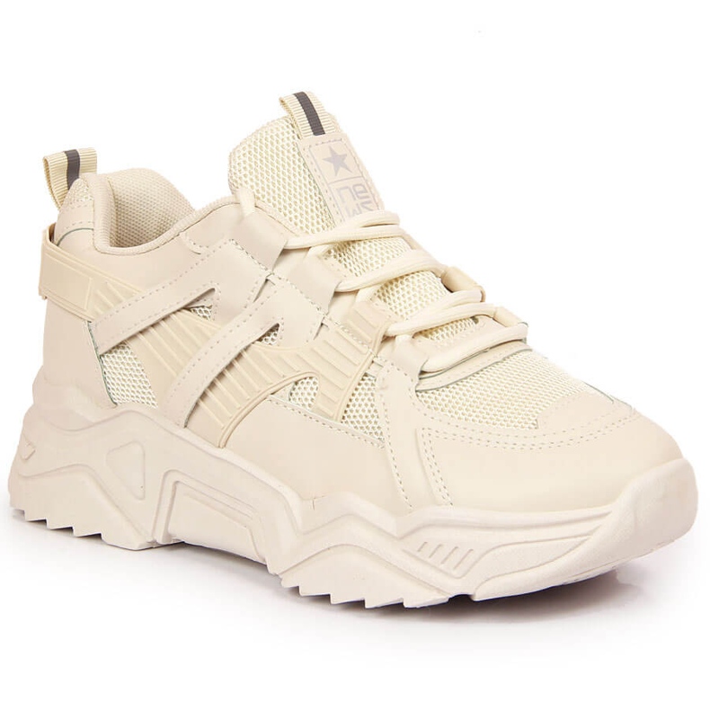 Women's sports shoes on a thick sole, beige NEWS