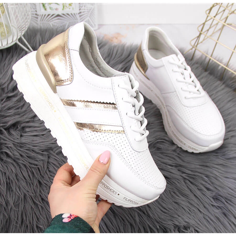 Leather women's shoes on the white Filippo platform