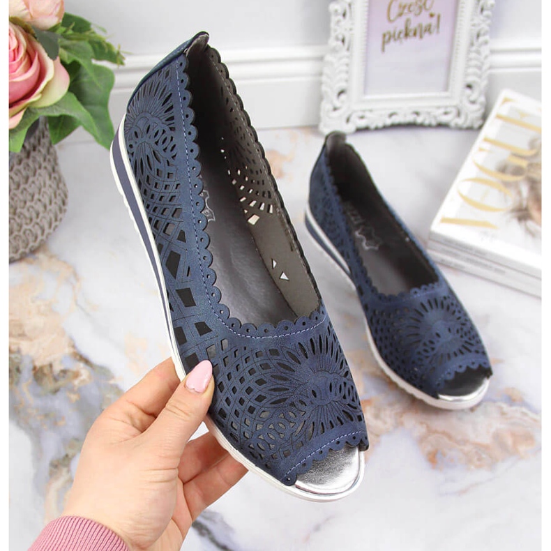 Women's openwork shoes, open toe, navy blue Jezzi