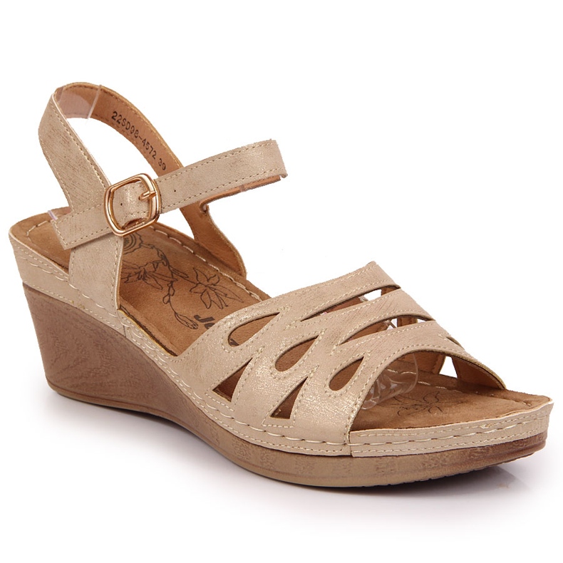 Comfortable women's sandals on a beige Jezzi wedge heel