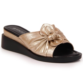 Women's golden wedge slippers Vinceza Women's golden wedge slippers Vinceza