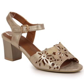 Women's sandals on the gold post Jezzi golden Women's sandals on the gold post Jezzi golden