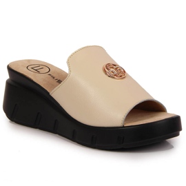 Women's leather slippers on a beige Filippo wedge Women's leather slippers on a beige Filippo wedge