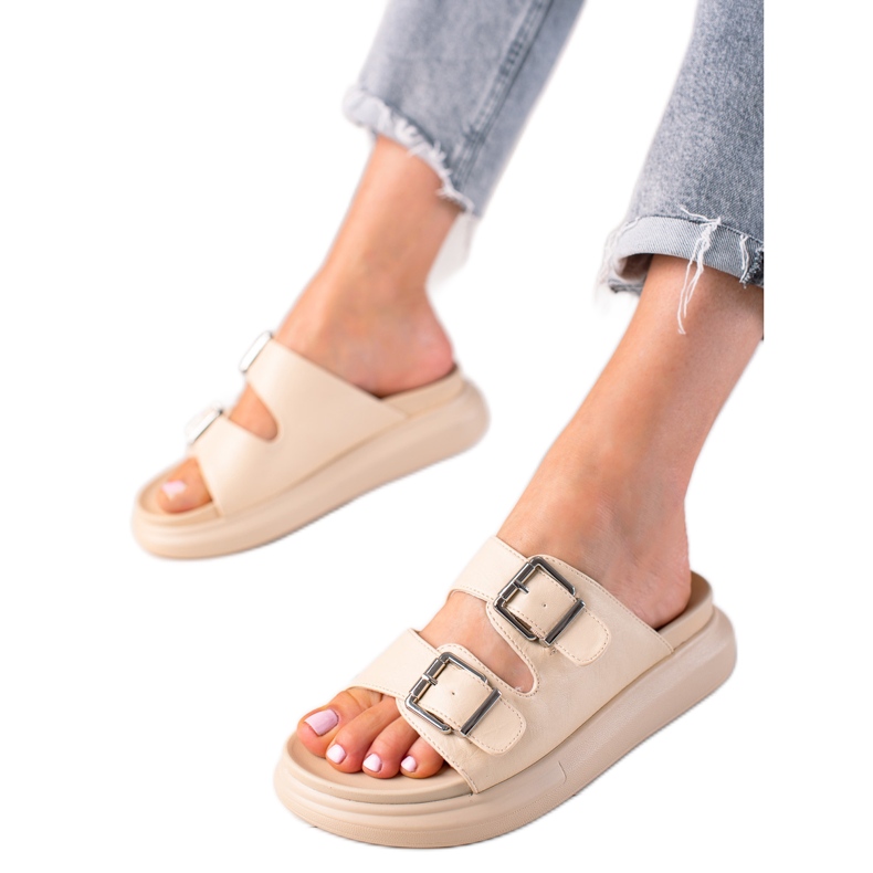 LA.FI Slippers With Buckles beige