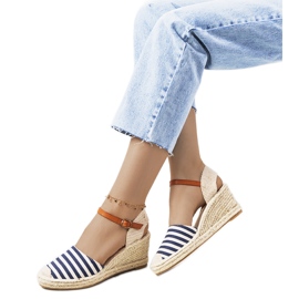 Navy blue espadrilles on the Garvan wedge beige Navy blue espadrilles on the Garvan wedge beige