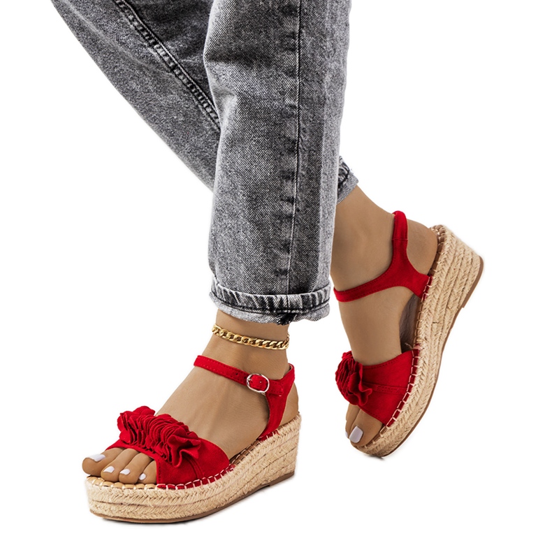 Red espadrilles on the Straden platform