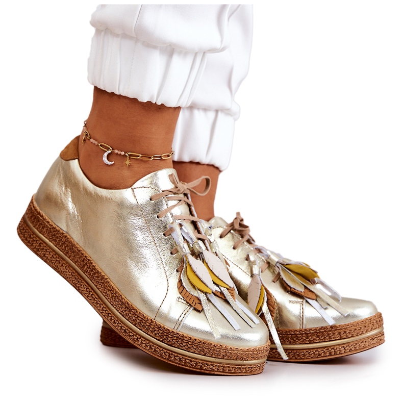 Maciejka 04550-25 Golden Leather Shoes