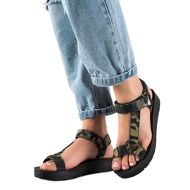 Cm Paris Moro Sandals On The Platform green