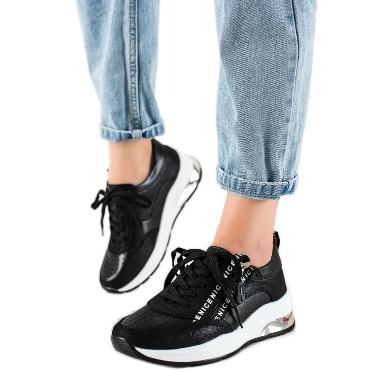 Goodin Leather Sneakers With A Zipper black