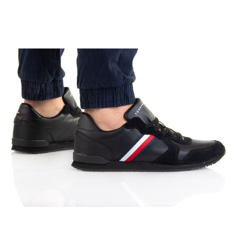 Tommy Hilfiger Iconic Leather Runner M FM0FM03272 black