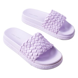 Violet flip-flops on the Kapper platform purple
