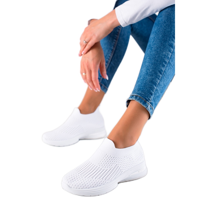 Slip-on Sports Shoes white