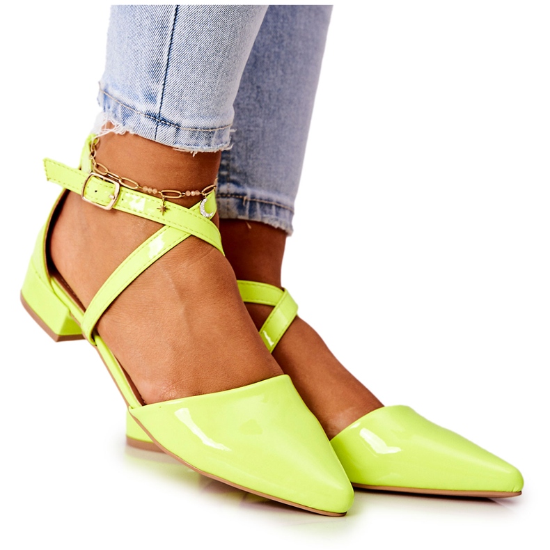 WS1 Patent Pumps On Low Heels Neon Yellow Giovanna