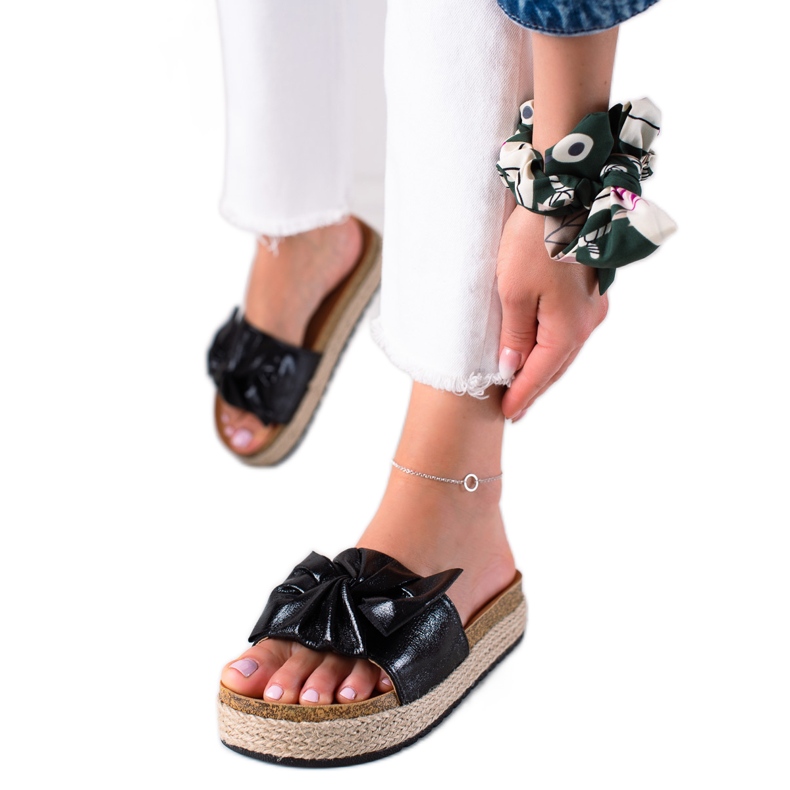 MIKA Shimmering Black Slippers