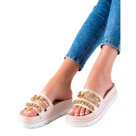 WELLSPRING Fashion Slippers With Chains beige