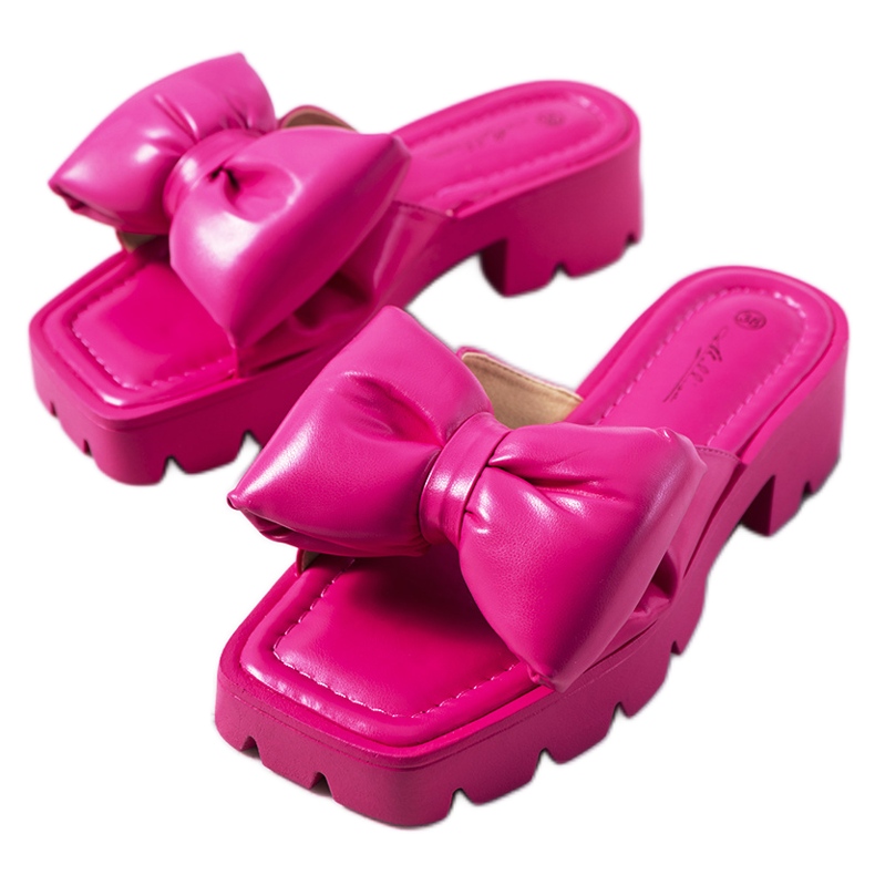 Pink slippers on the Platt tractor sole