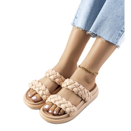 Beige women's flip-flops Beige women's flip-flops