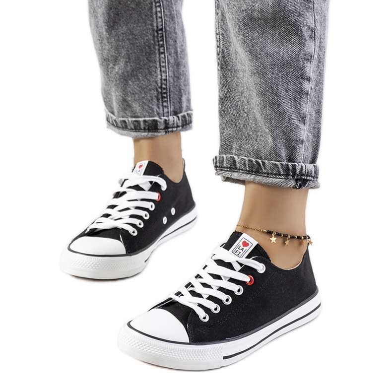 Black classic women's Kolind sneakers