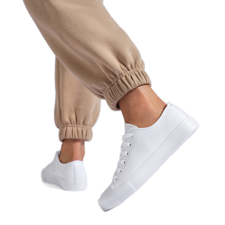 SHELOVET Classic Women's Sneakers white