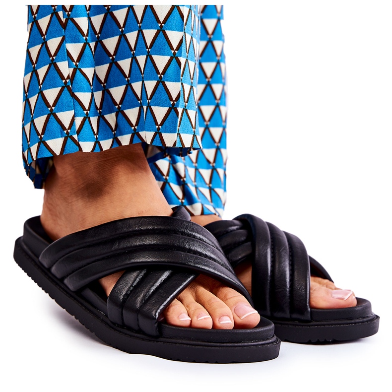 PJ1 Classic Women's Black Leather Slippers Daron