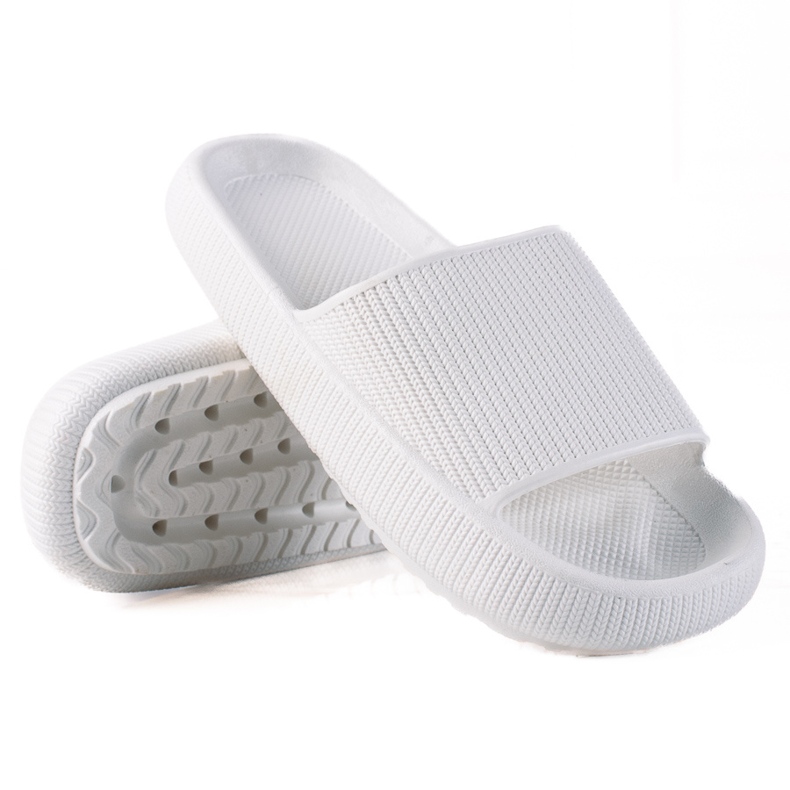 SHELOVET White Slippers