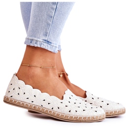 Women's Slip-On Ballerinas With White Flowers