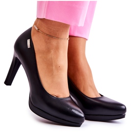 Sergio Leone Women's classic pumps on the platform black