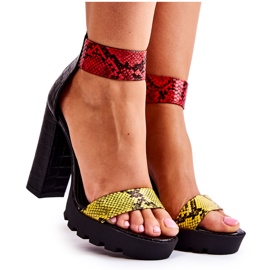 Fashionable Sandals On A Massive Bar Multikolor Elisen black red yellow