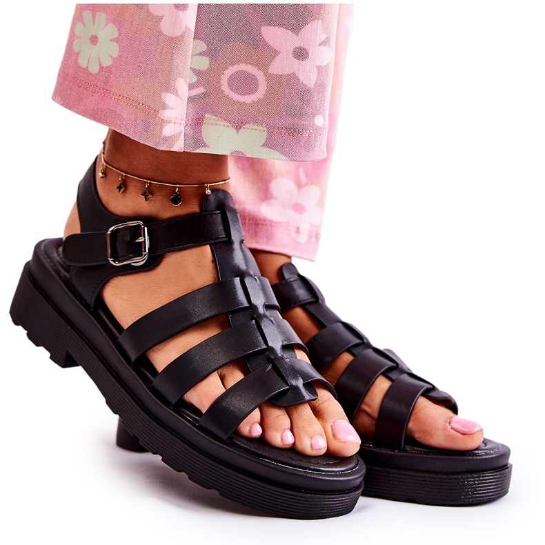 PG1 Fashionable Sandals With Straps Black Malien