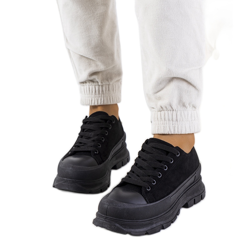 Black Catullo sneakers