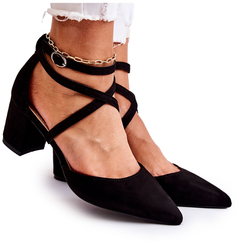 PG1 Fashionable Pumps On A Low Heel Black Crissa PG1 Fashionable Pumps On A Low Heel Black Crissa