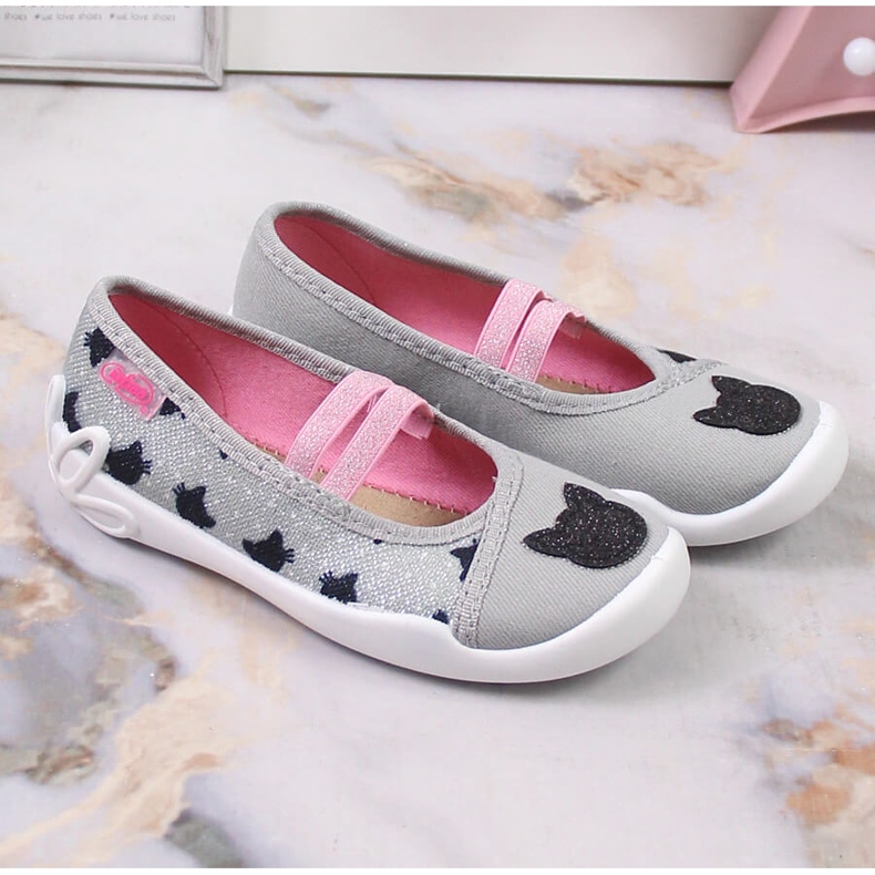 Girls' slippers on an elastic band with a cat slip on gray Befado grey