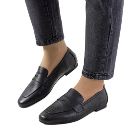 Black leather shoes from Zulte