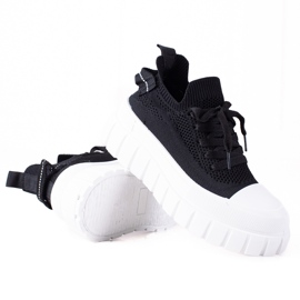 SHELOVET Sneakers On A Thick Platform black