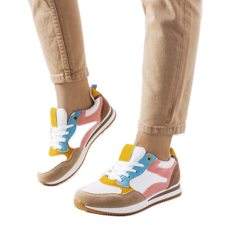 Kindler women's white and brown sneakers pink