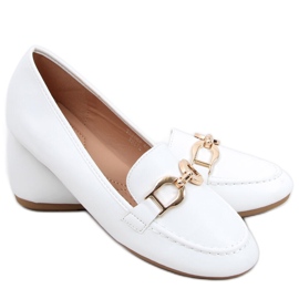 Women's Amiya White loafers