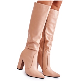 WD1 Classic Boots On A Bar Nude Mayra beige