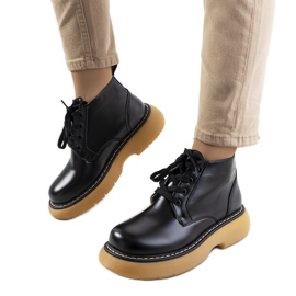 Black boots from Redelek Black boots from Redelek