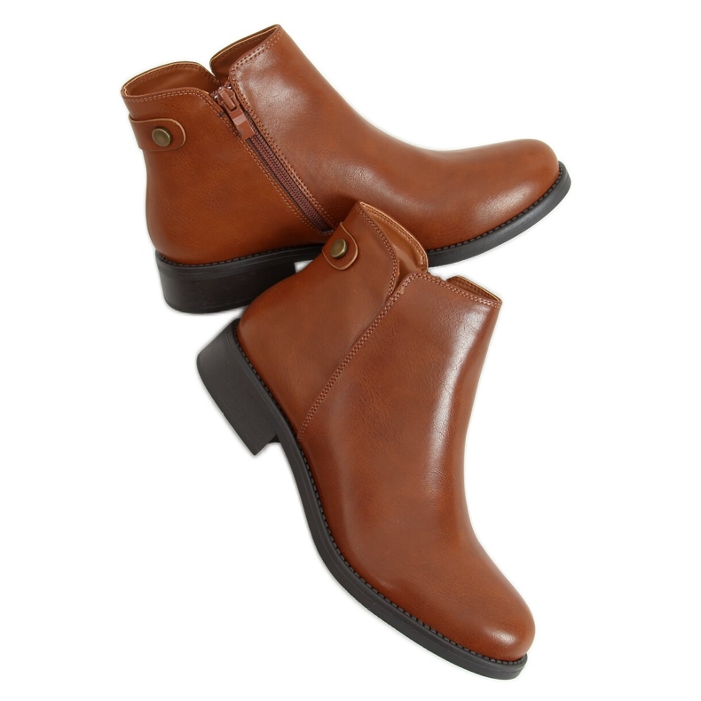 Barbarella Camel women's Chelsea boots brown