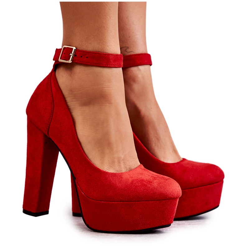 WS1 Suede Pumps On The Rivia Red Platform