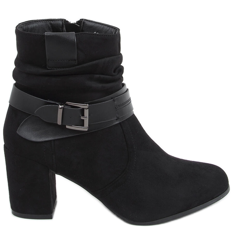 Terr Black heeled suede boots