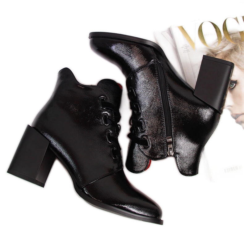 Black Filippo lacquered women's boots with a decorative heel