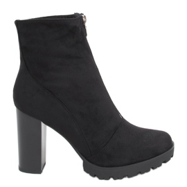 Andrea Black high heels