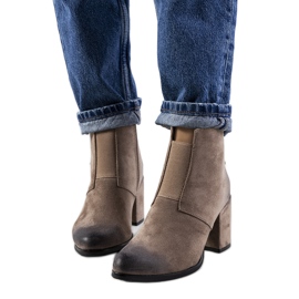 Norwich brown boots